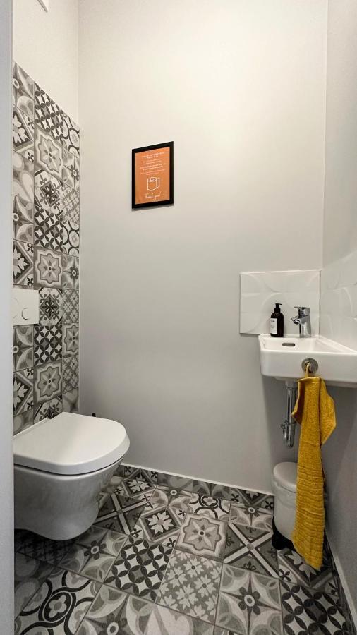 Linden Apartman 106 - Adults Only Мошонмадьяровар Экстерьер фото